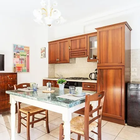 Casa Dei Quadri Monolocale Daire *