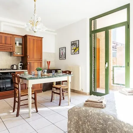 Casa Dei Quadri Monolocale Iesi