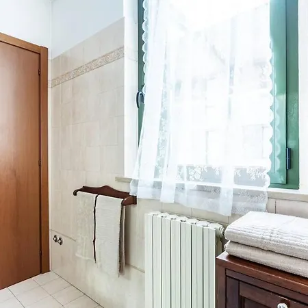 Casa Dei Quadri Monolocale Iesi